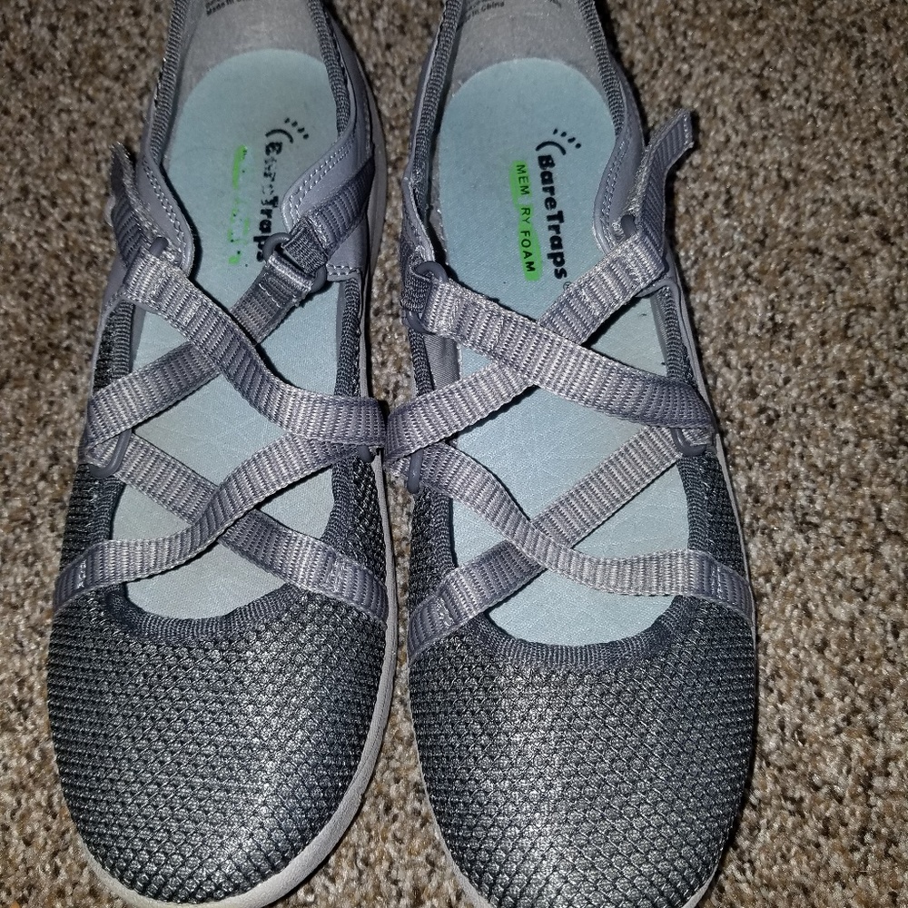 BareTraps Memory Foam 8.5